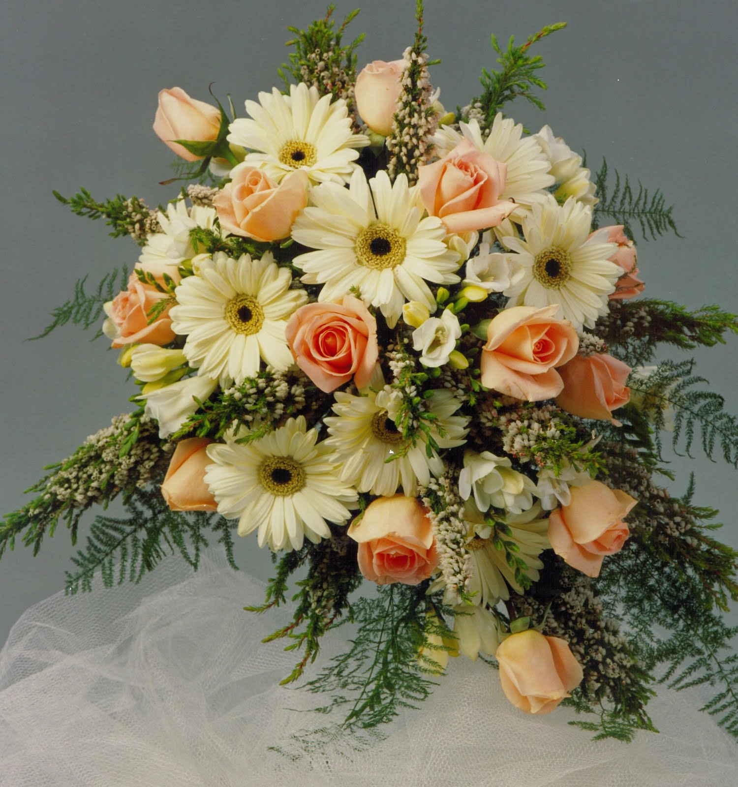 Bloom Blogg Do It Yourself Wedding Flowers bloom-blogg-do-it-yourself-wedding-flowers