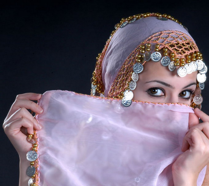 Hot Telugu Actress Stills Most Beautiful Iraqi Woman -6423