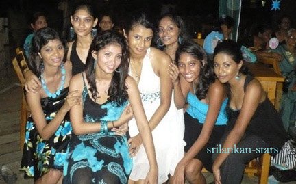 Hashini%2BGonagala.jpg