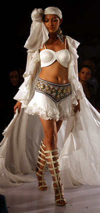 [Colombo+Fashion+Week+2009+(4).jpeg]