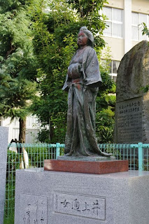 wriver 井上通女の墓 (丸亀市 南条町)