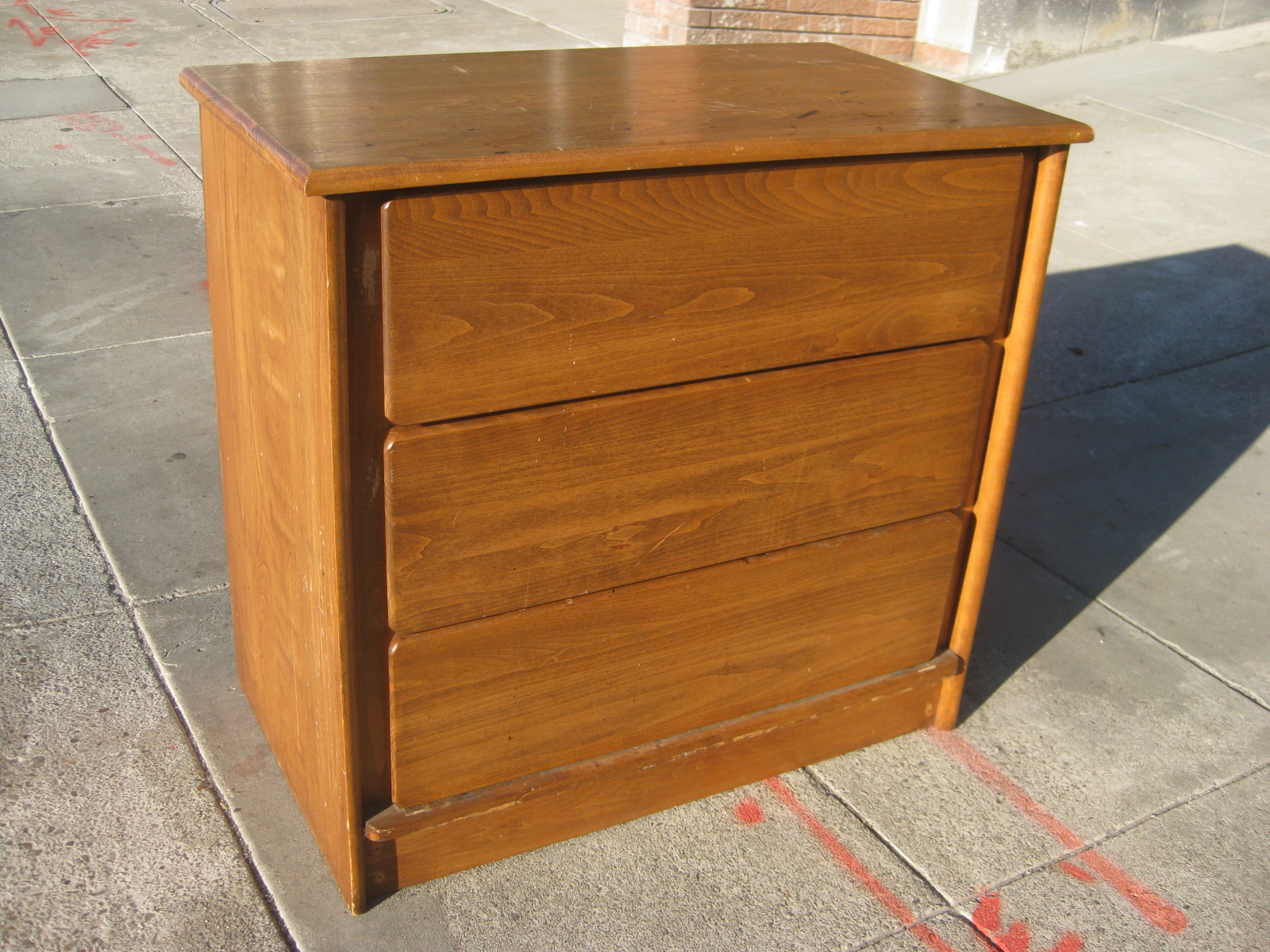 UHURU FURNITURE & COLLECTIBLES SOLD Small Dresser 30