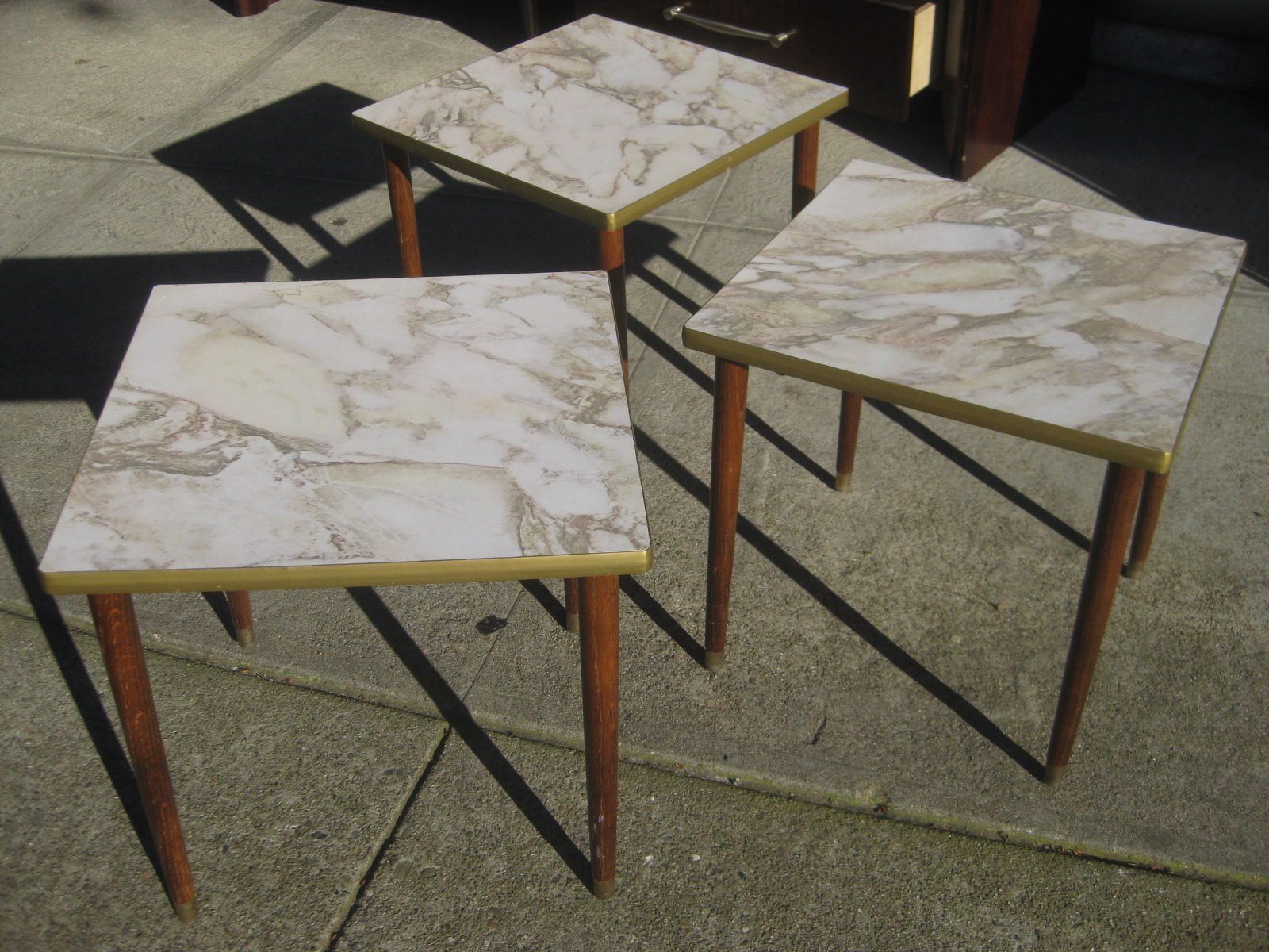 UHURU FURNITURE & COLLECTIBLES SOLD 3 Small Retro Tables 20 each