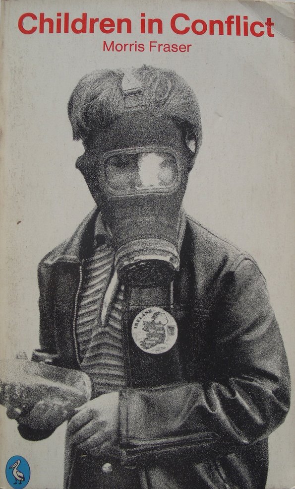 [1974+-+Clive+Limpkin.jpg]