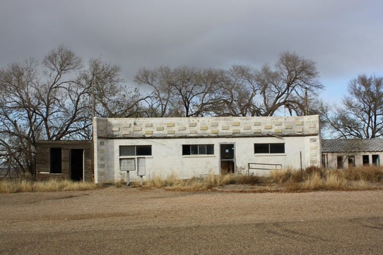 Julie's Road Trip Out West GHOST TOWN (Glenrio, Texas/New Mexico)