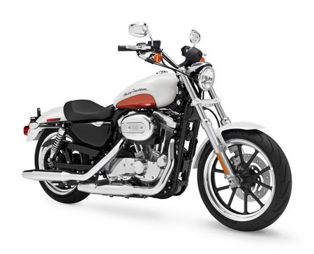 XL 883L SuperLow, la nueva Harley más fácil y accesible