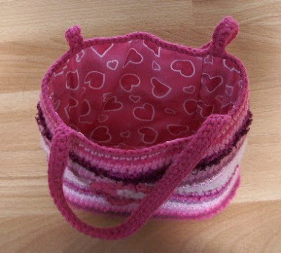 CROCHET BINKY BIB PATTERN FREE CROCHET PATTERNS