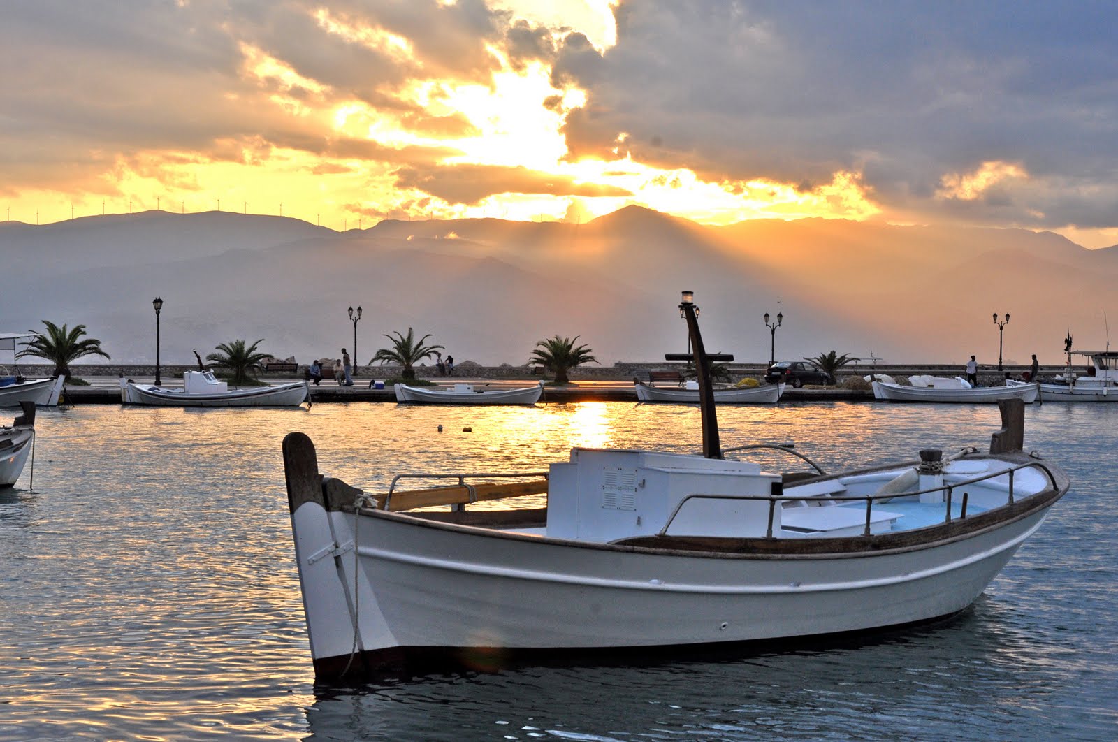 [sunset+nafplio.jpg]