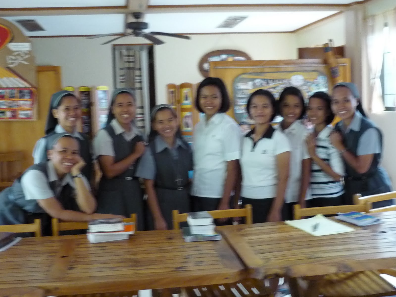 [sisters+class2.JPG]