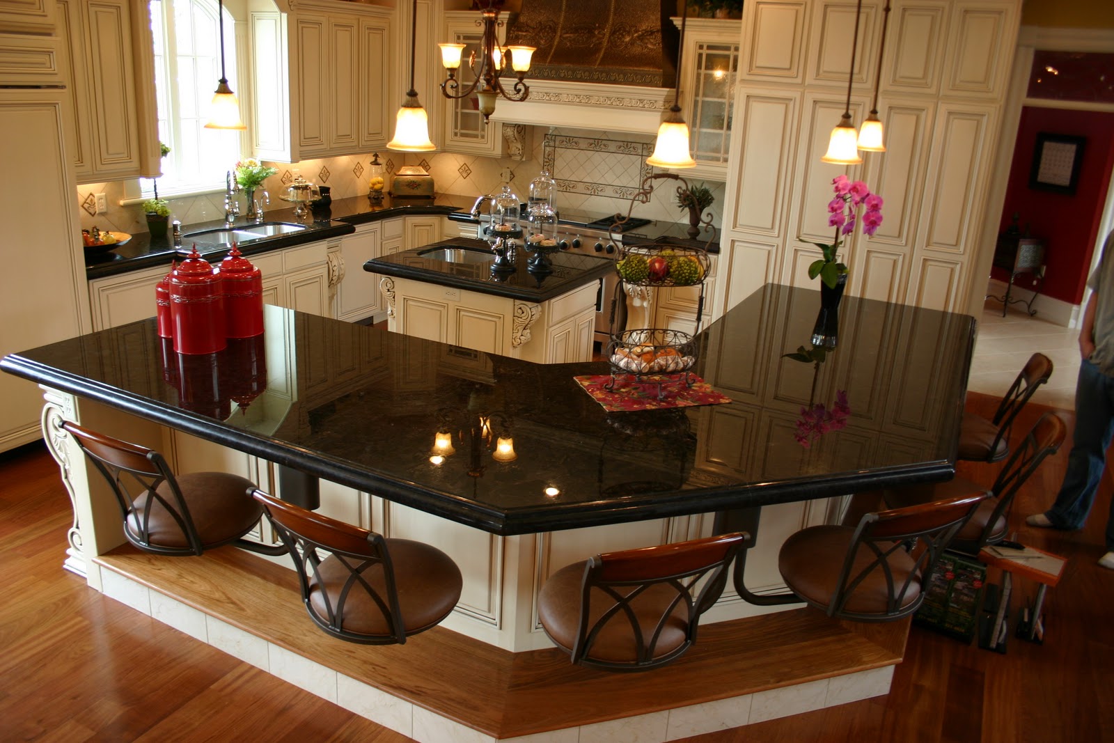The Granite Gurus: Absolute Black granite Kitchen The Granite Gurus: Absolute Black granite Kitchen on Black Granite Countertops Kitchen
id=17409
