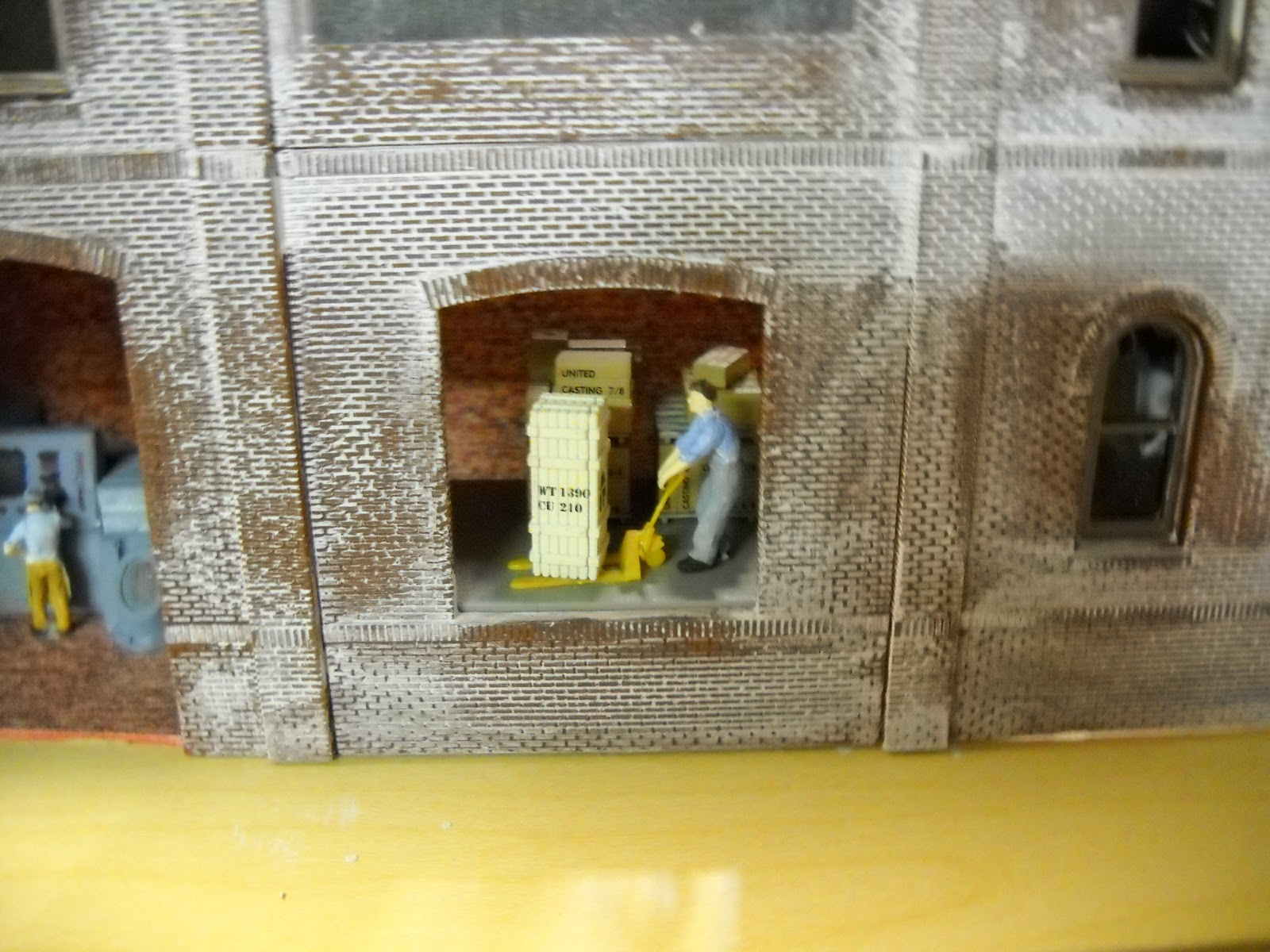 How to detail an HO factory
