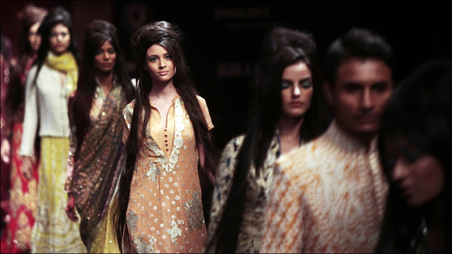 Desi Girls Fashion, Entertainment, Gossips Mumbai Fashion Week 2010