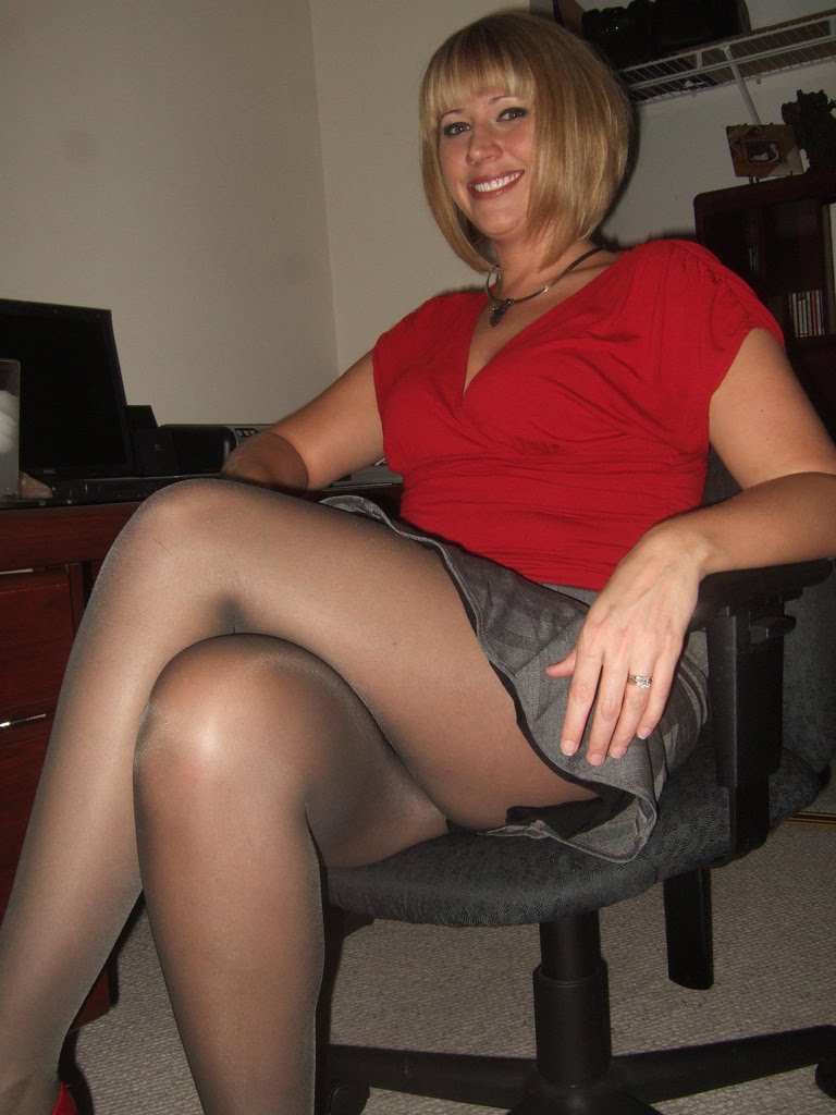 Free Mature Feet Pictures 62