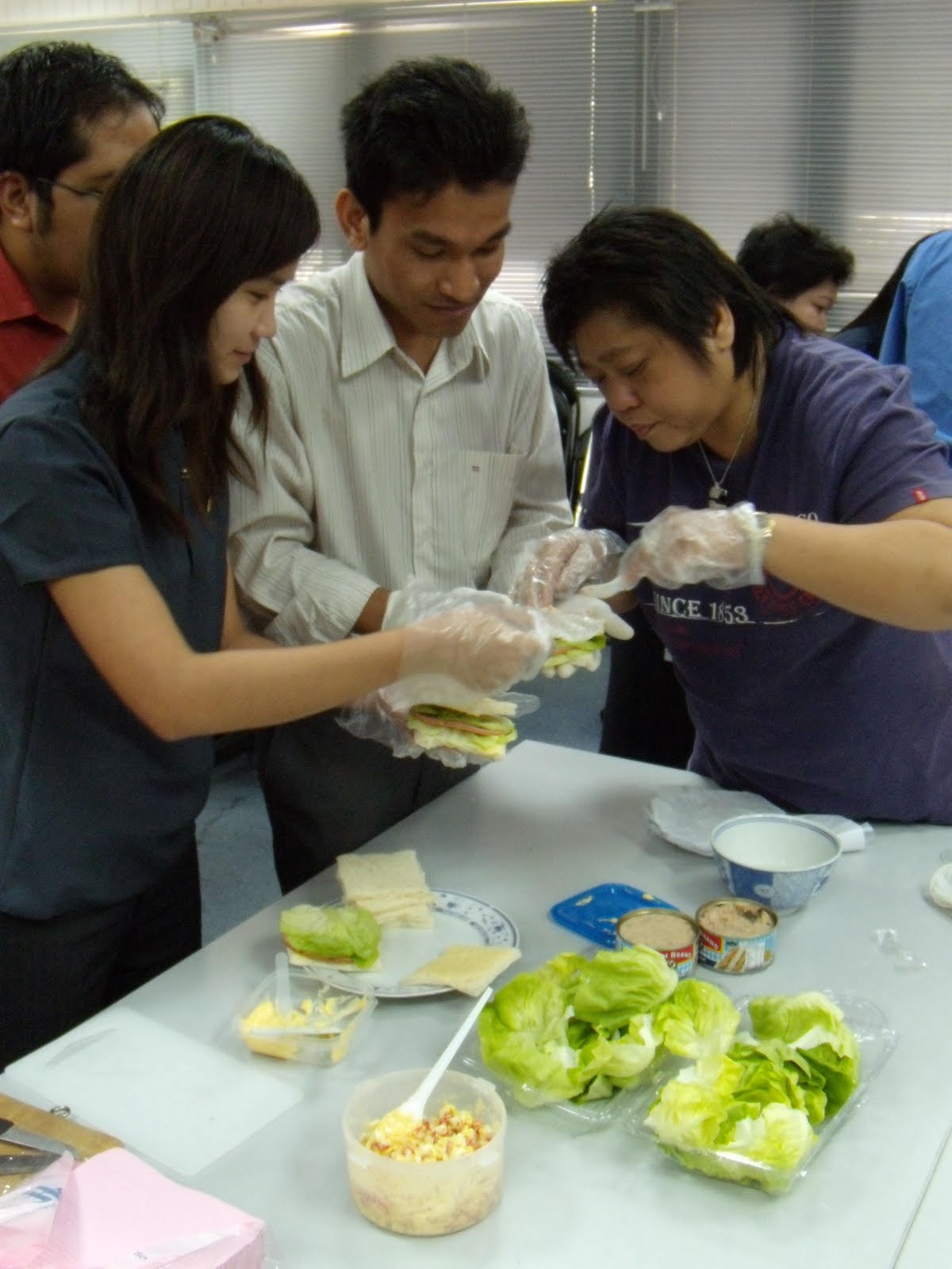 KiÄtŜaŇ's BlÖg Company Sandwich Making Competition