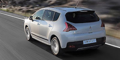  Peugeot 3008 HYbrid4 Picture