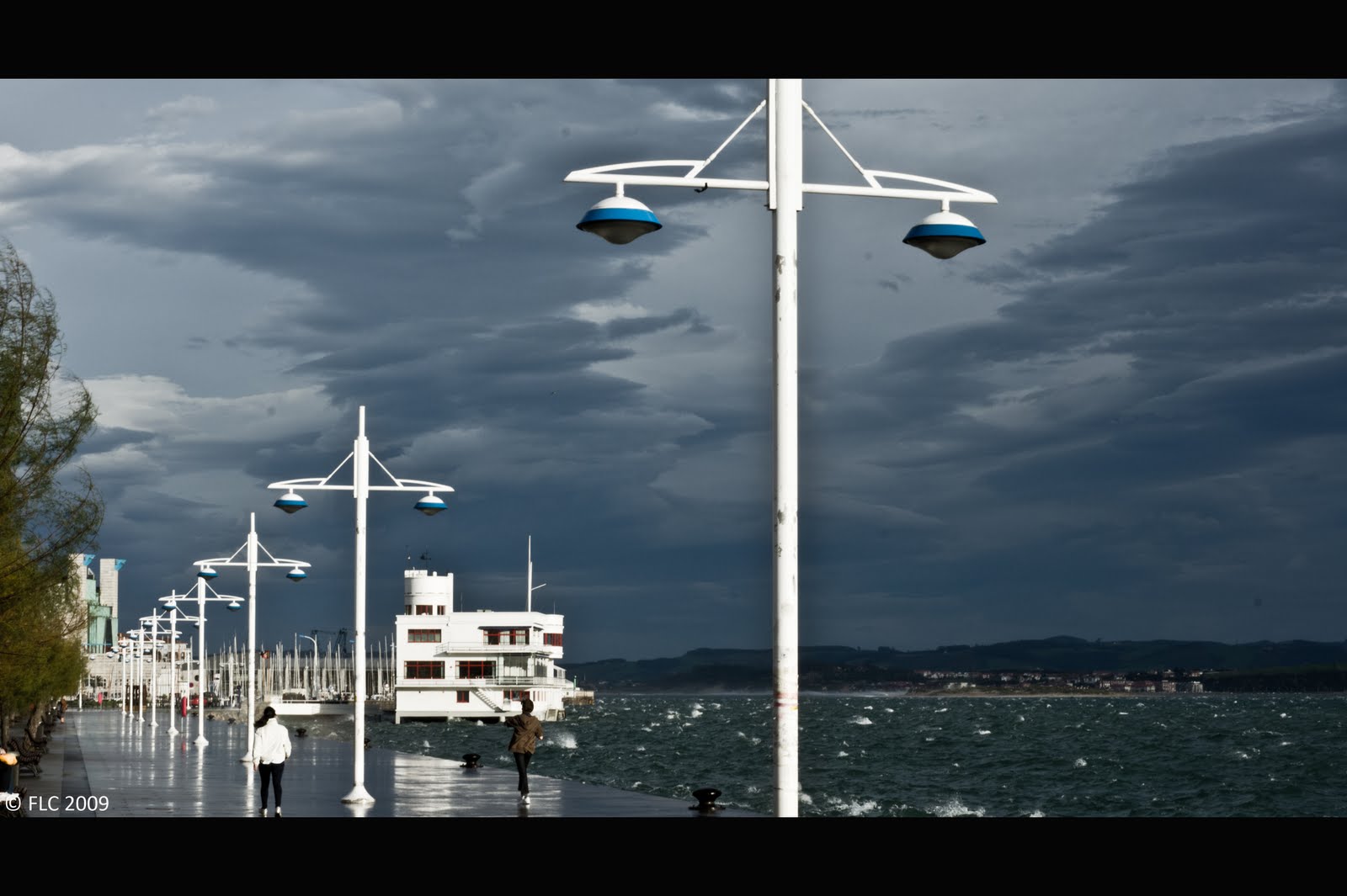 [4110270410_af1ba285bc_o.jpg]