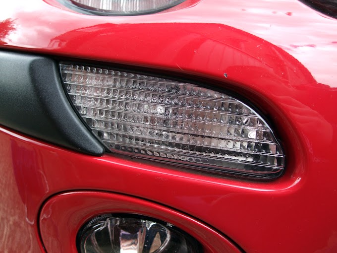 How to Replace MG ZR / Rover 25 Front Indicators + Bulbs (mk1)