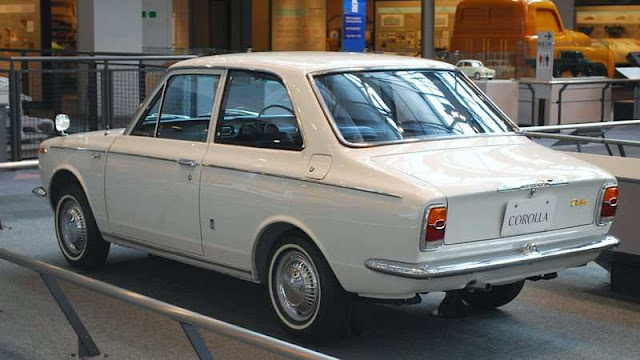 Toyota Corolla First Generation (E10) - 1966