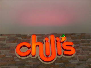 chilis grill & bar: Historia Chilis Grill & Bar..