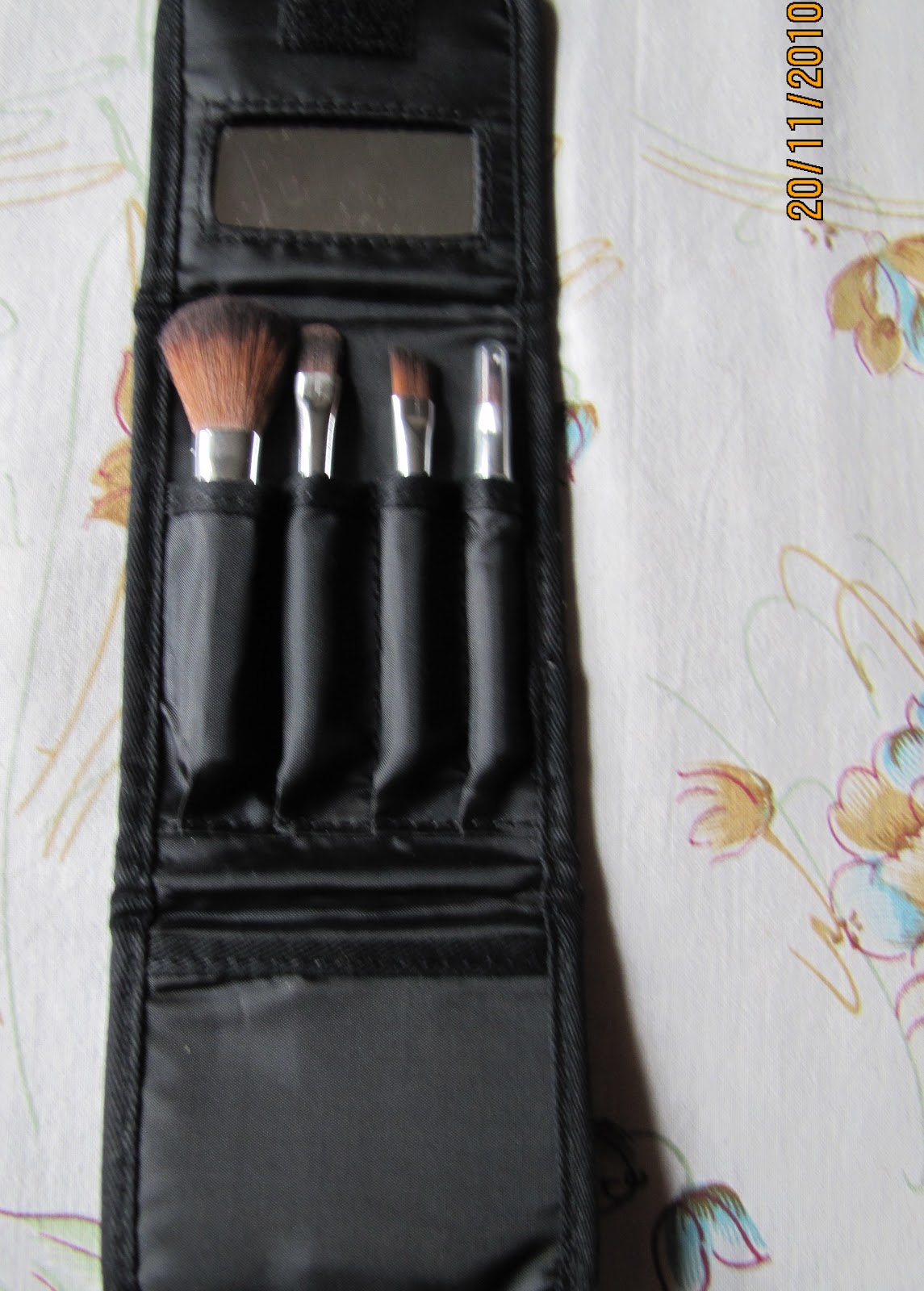 body shop concealer brush