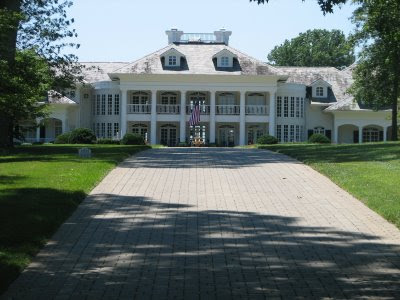 Country Superstar Alan Jackson S Supersized Tennessee Estate Homes Of The Rich Country Superstar Alan Jackson S Supersized Tennessee Estate Homes Of The Rich