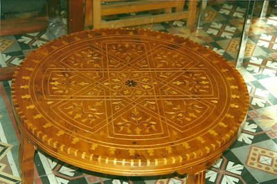 después de la restauración de mesa marroquí