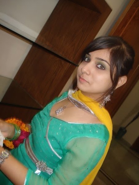 Urdu Babes Home Made Pictures Of Pakistani Girls