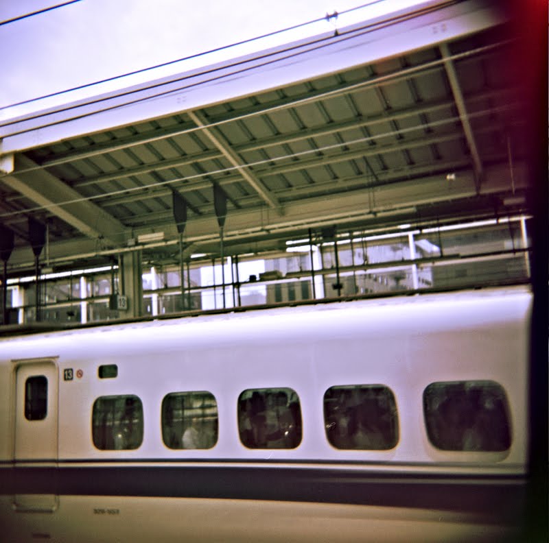[Shinkansen+04.jpg]
