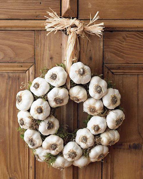 garlic-wreath-1.jpg