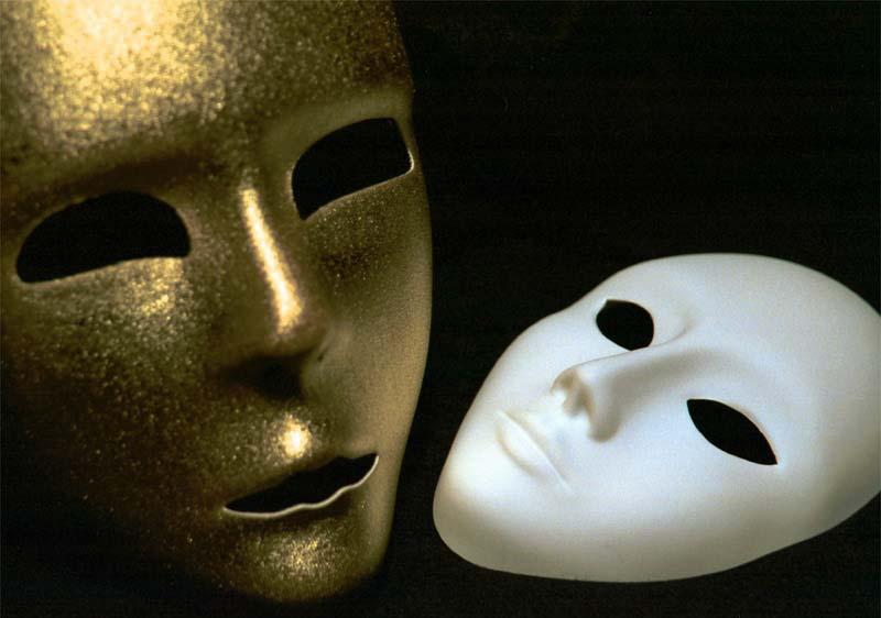 [máscaras1.jpg]
