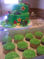 Frog Cake and cupcakes