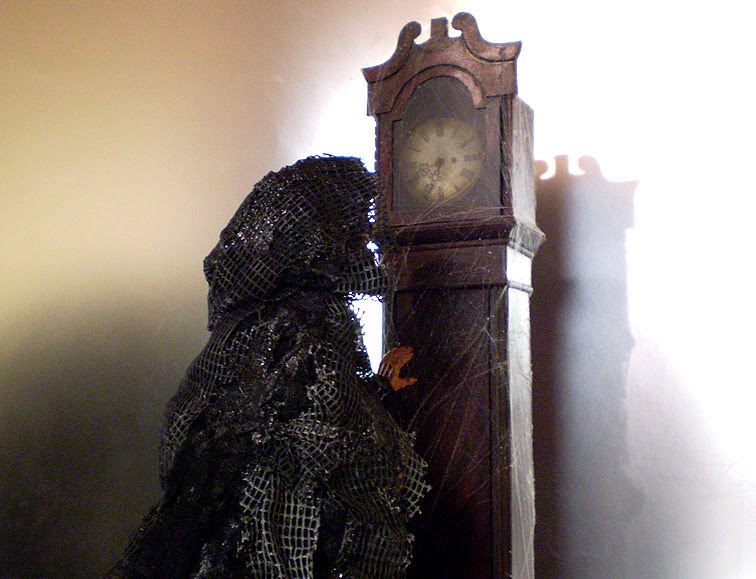 The Scones of Blood The Master and his TARDIS from The Deadly Assassin