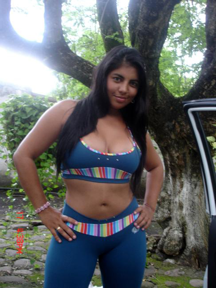 Hot And Cool Hot Nri Girl Culona Showing Huge Bobs And