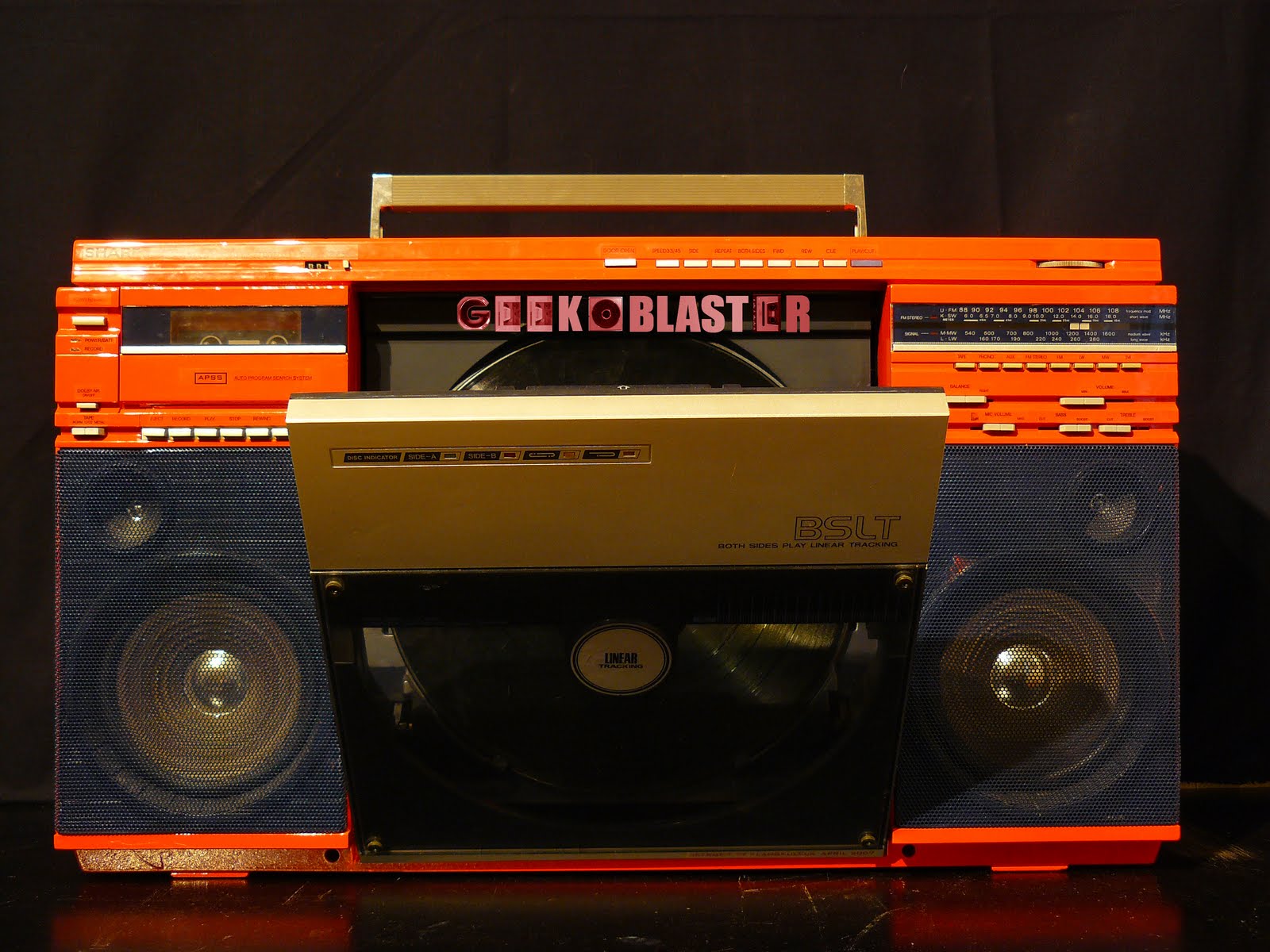 Sharp Vz-2500 Turntable BoomBox