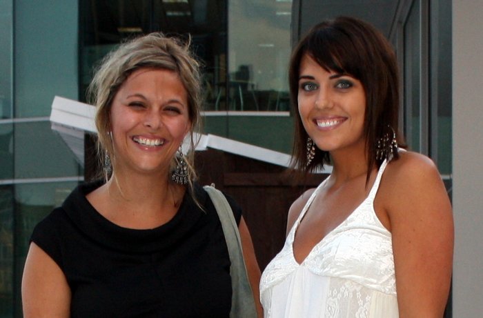 [sweet+sisters+2.JPG]