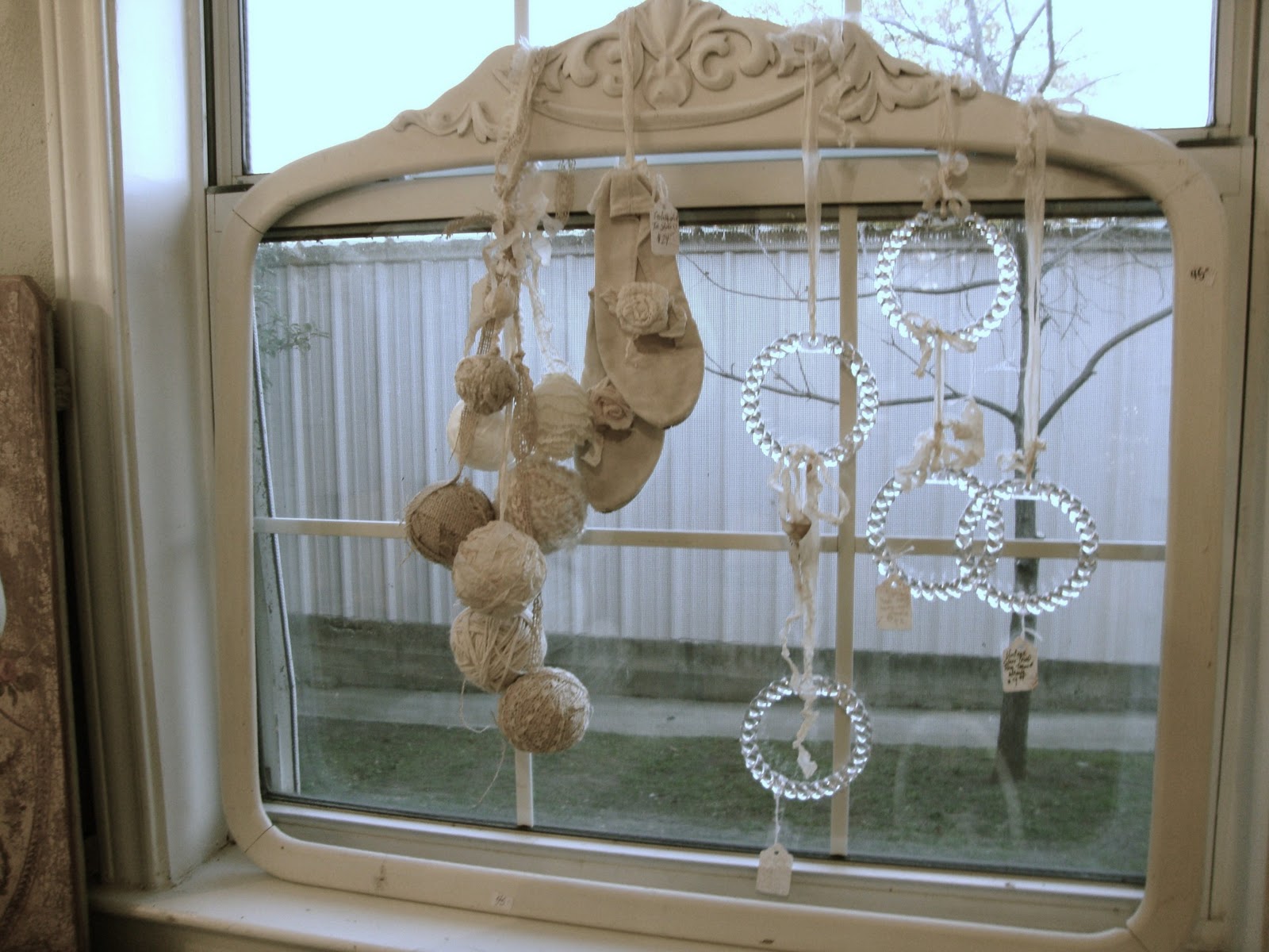 The French Cupboard Share a Winter White Christmas at The Red Shed