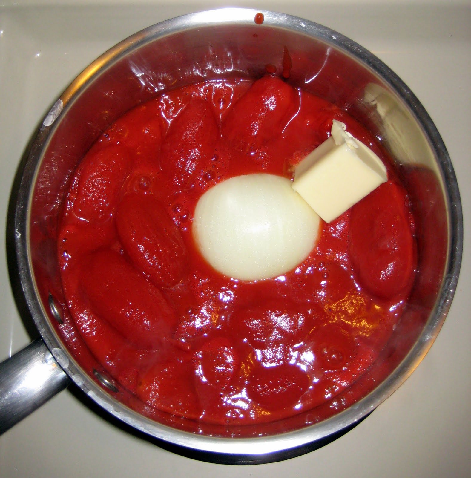 Dandy Dishes Tomato Sauce with Onion and Butter