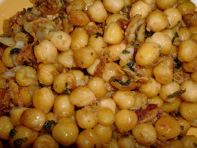  Garbanzos Fritos. 