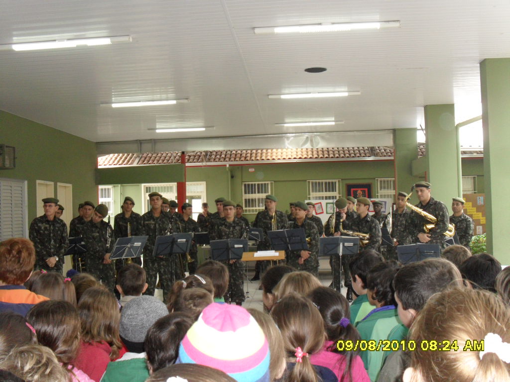 EEB Profª. Izolete Müller - Ensino Fundamental: Banda do 23 BI se ...