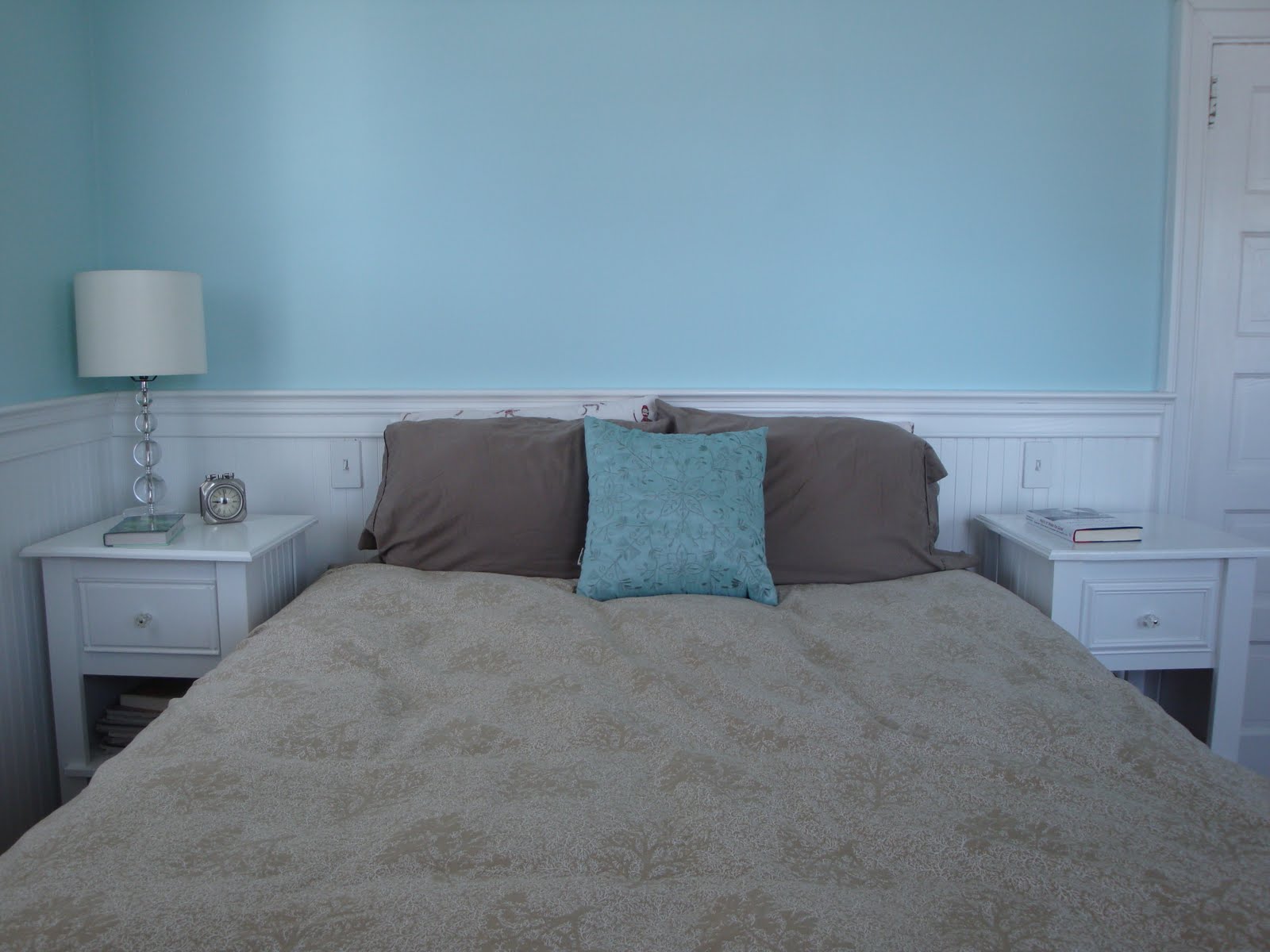 Remodelaholic Sweet Dreams, Headboard Tutorial Guest