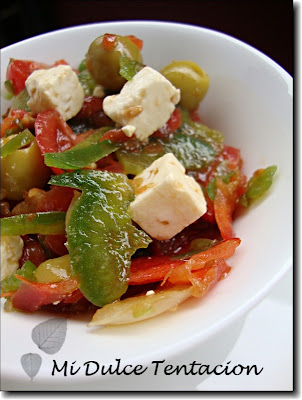  Fresh Express - Ensalada de Pimientos con Vinagreta de Hierbabuena - Tentaciones de Soja Rellenas de Queso 