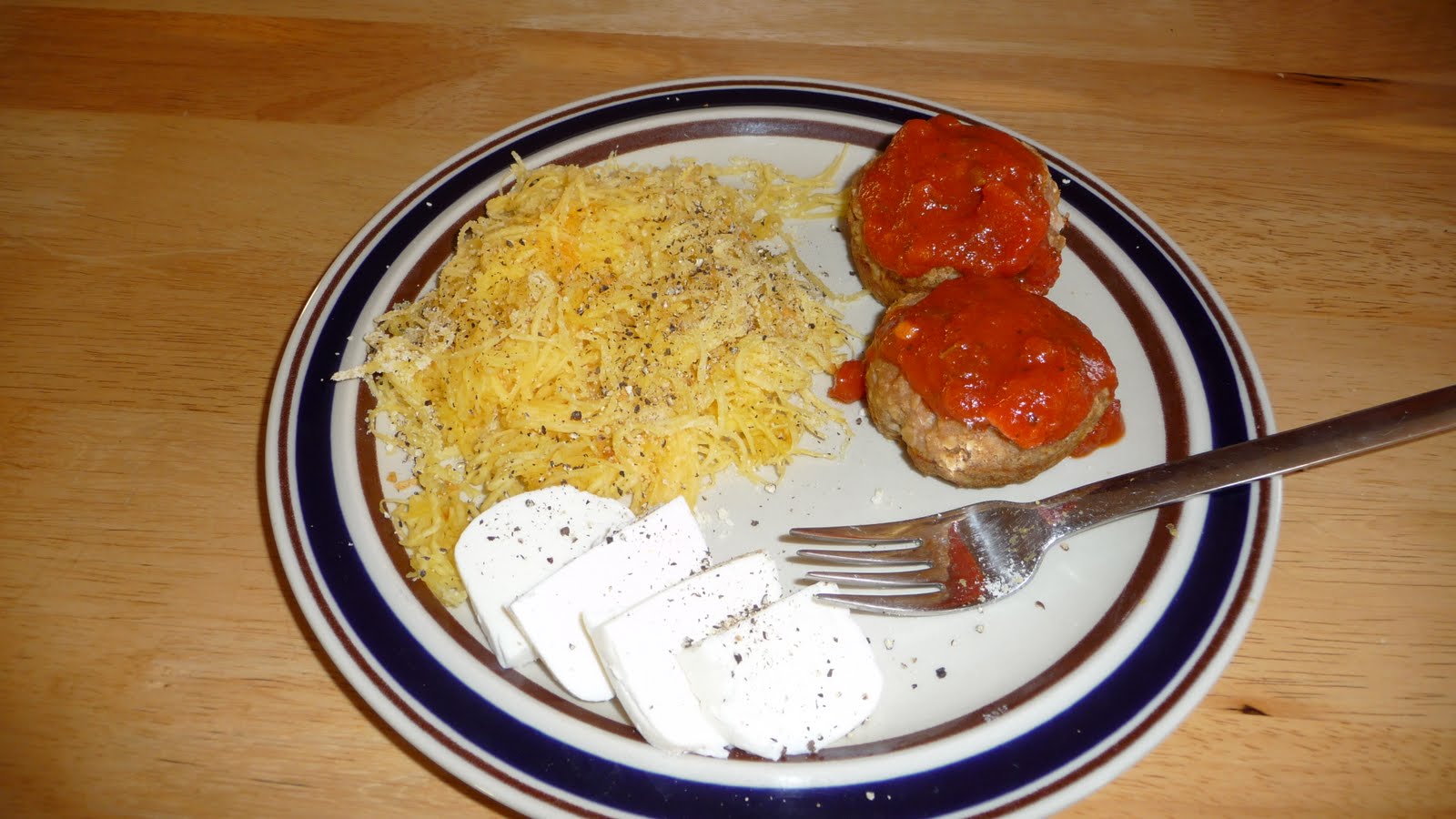 Clean Cuisine Jamie Eason's Turkey Meatloaf Muffins