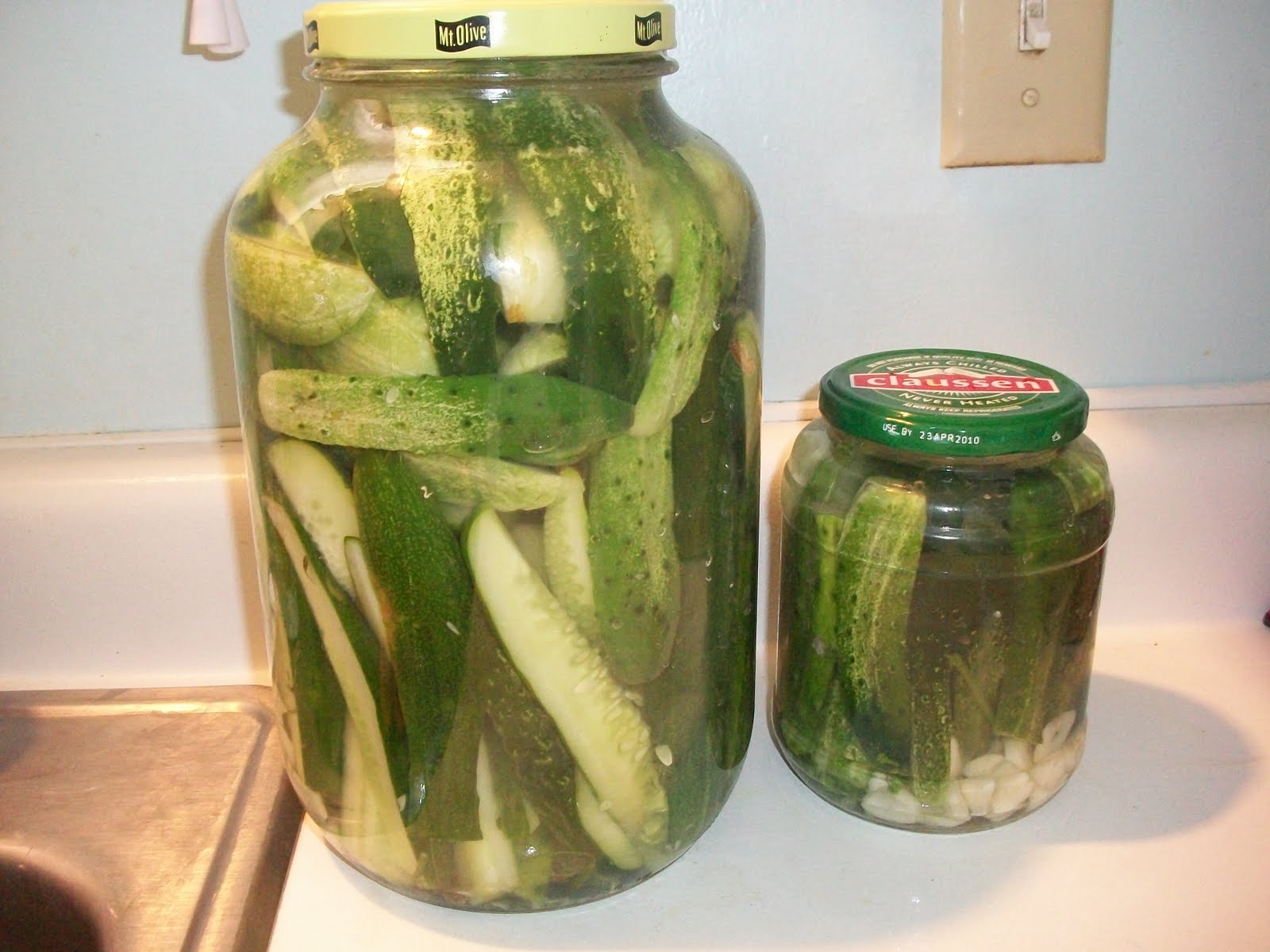Kitchen and MORE! CROCKED SALT BRINE GARLIC DILL PICKLES