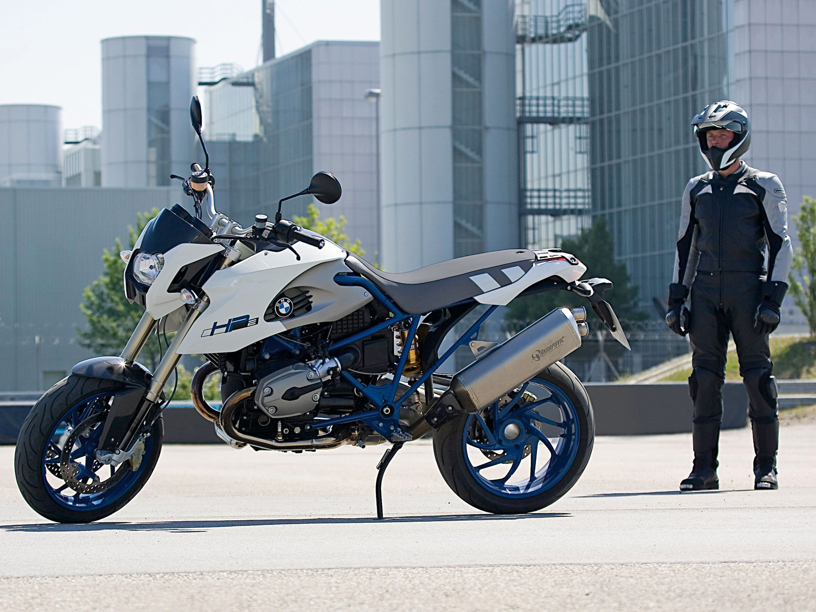 bmw hp2 megamoto