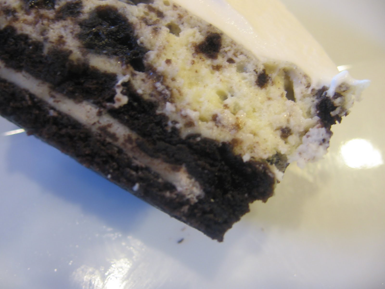 cookin' up north Martha Stewart Cookies and Cream cupcake recipe