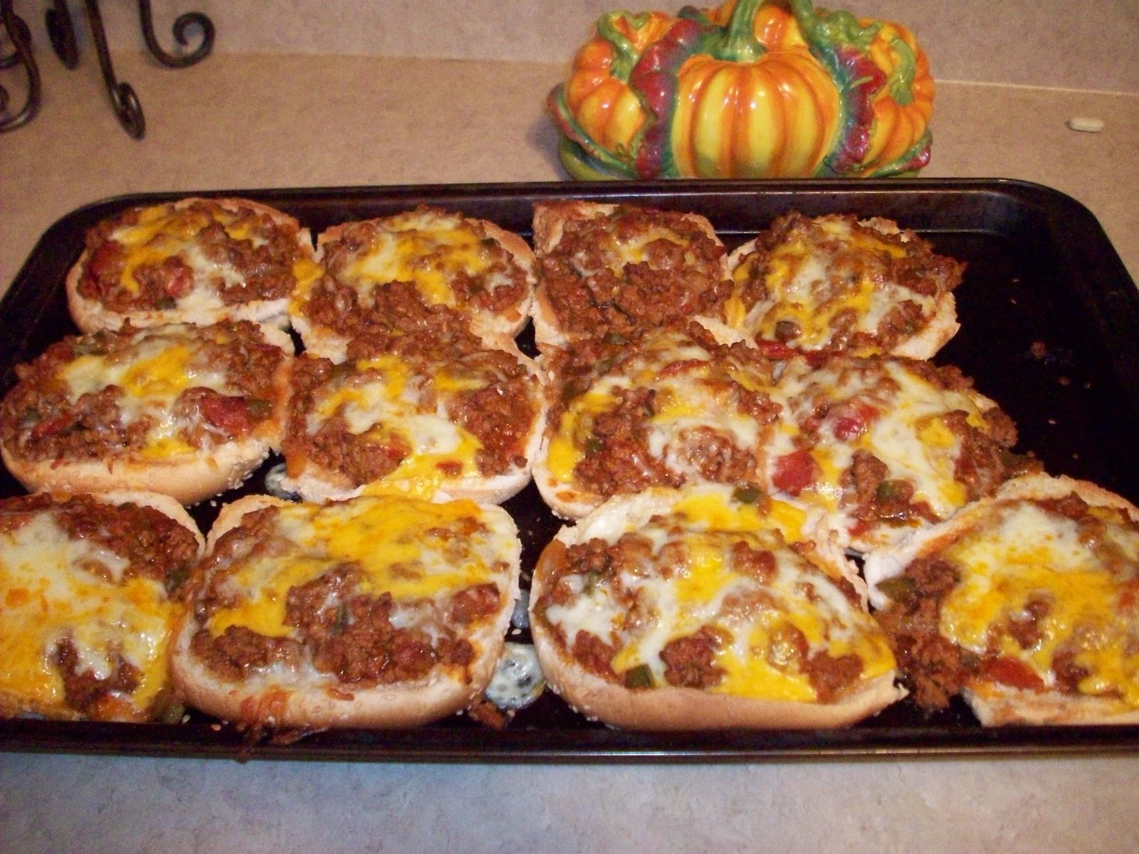 If The Creek Don't Rise: Pizza Burgers