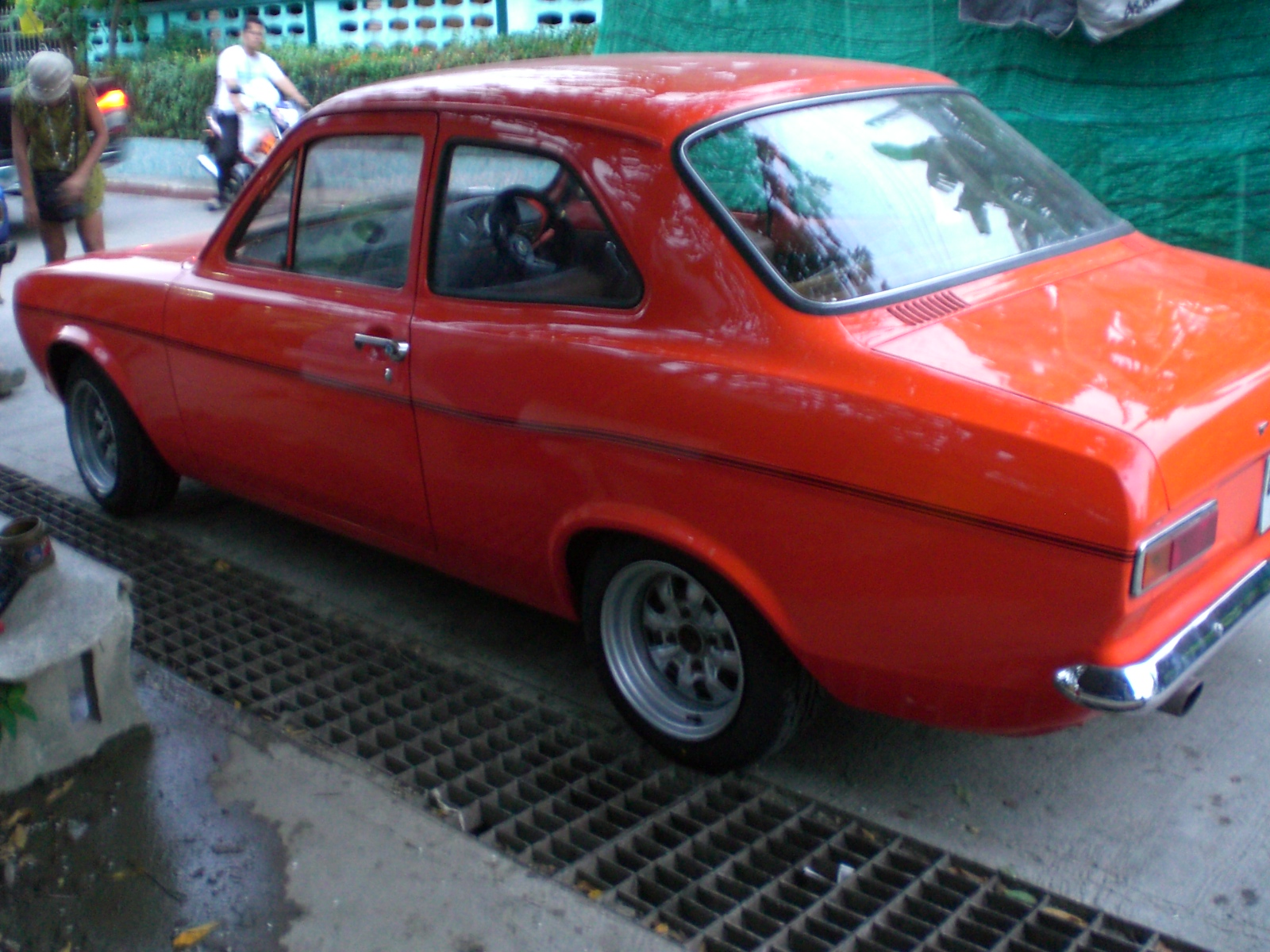 Ford escort classic