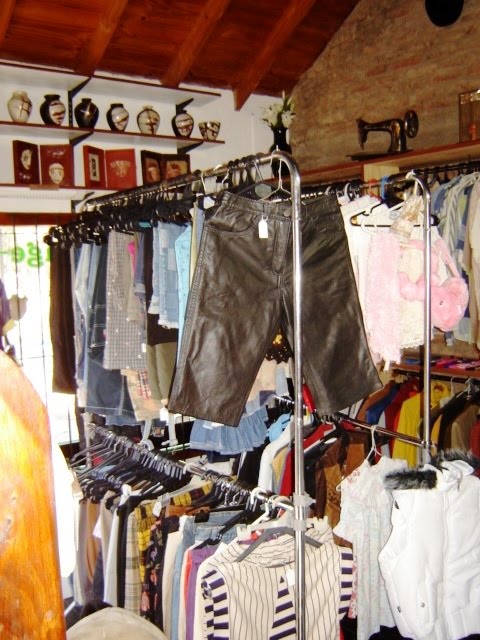 PRENDAS VARIADAS - PANTALONES - POLLERAS