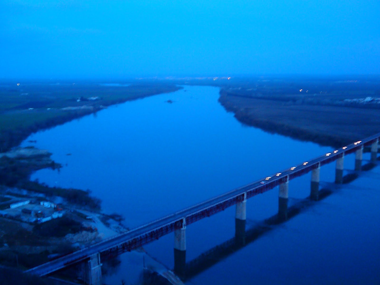 [=?utf-8?B?SU1BRzAwODQuanBn?=-751043]