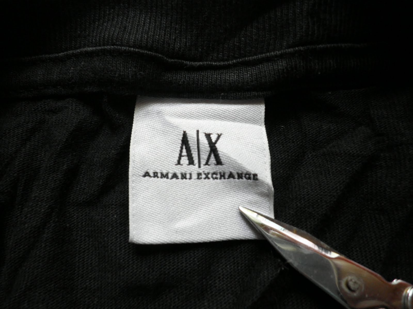 Armani Exchange T-Shirt (Sold) | CariBundle